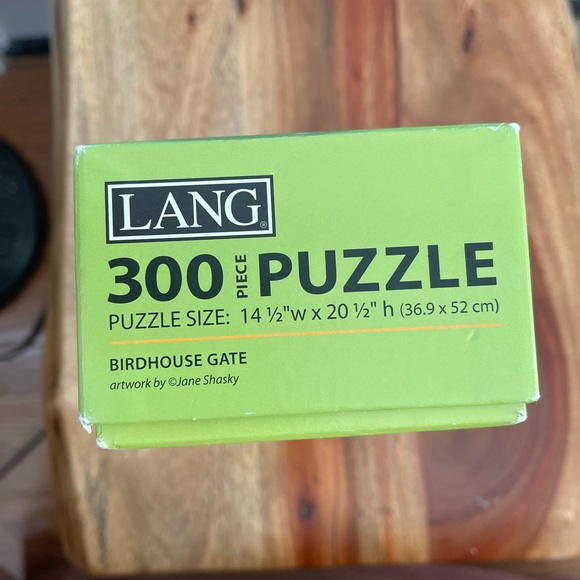 NEW Lang “Birds In The Garden” 300 Piece Puzzle - Picture 11 of 11